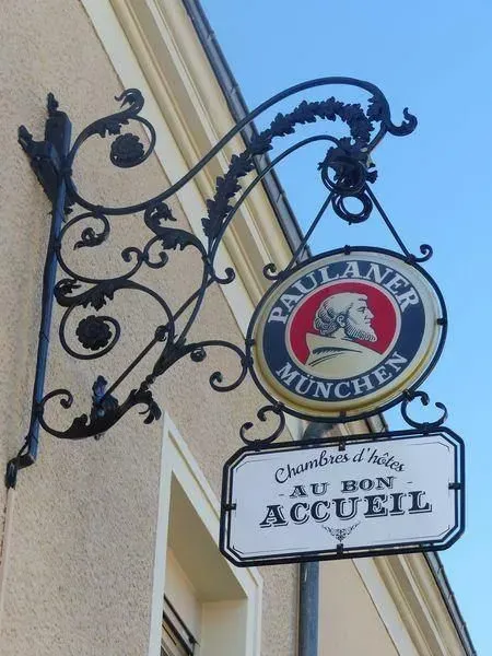 au bon accueil